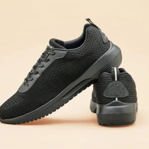 Everyday Basic Sneakers : Electric Black